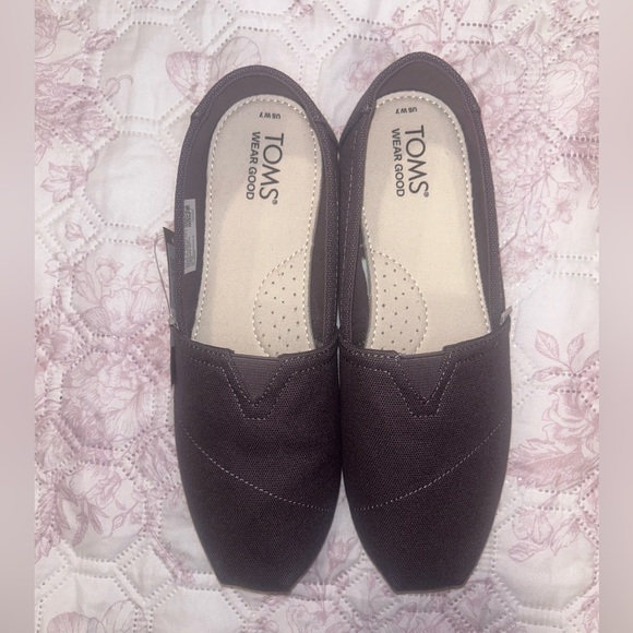 TOMS- Slip-on - Picture 6 of 7
